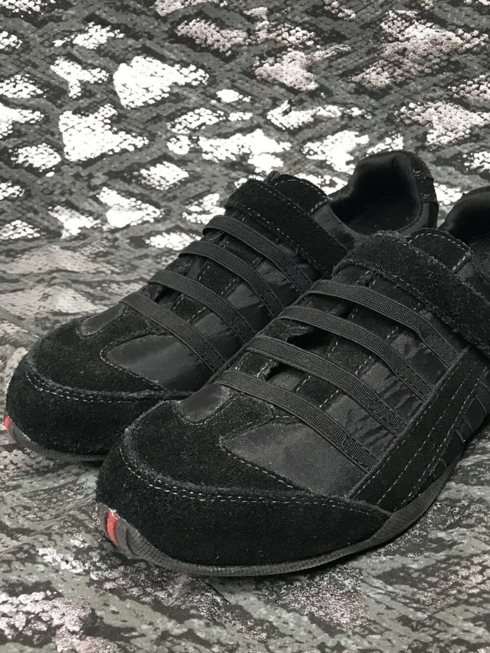 Predictions Women's Velcro Tennis Shoes